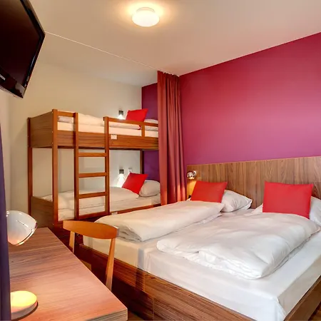 Meininger Frankfurt Main / Airport Hotel Frankfurt nad Menem