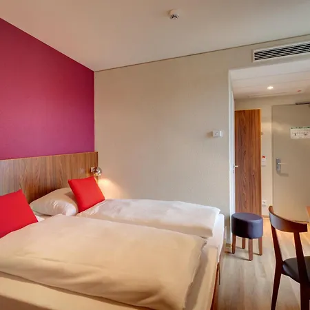 Meininger Frankfurt Main / Airport Fráncfort del Meno