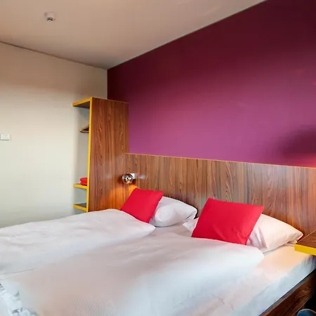 Meininger Frankfurt Main / Airport Hotel