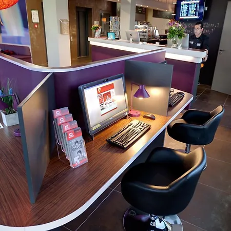 Meininger Frankfurt Main / Airport 3*