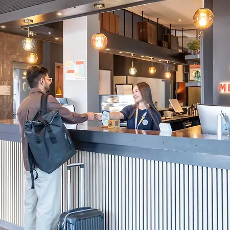 Hotel Meininger Frankfurt Main / Airport