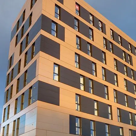 Meininger Frankfurt Main / Airport