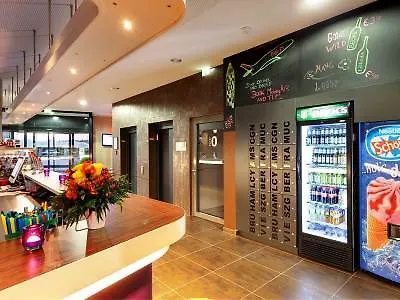 Meininger Frankfurt Main / Airport 3* פרנקפורט