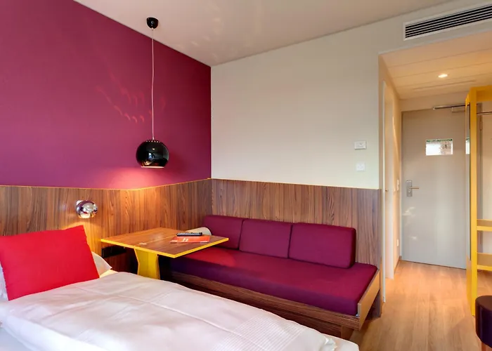 Szálloda Meininger Frankfurt Main / Airport 3*