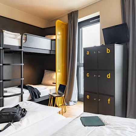 Hotel Meininger Frankfurt Main / Airport Fráncfort del Meno