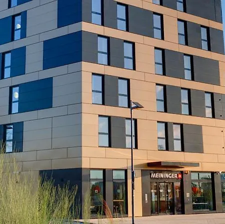 Meininger Frankfurt Main / Airport Hotel Francoforte sul Meno