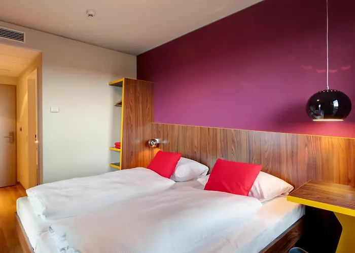 Meininger Frankfurt Main / Airport Hotel